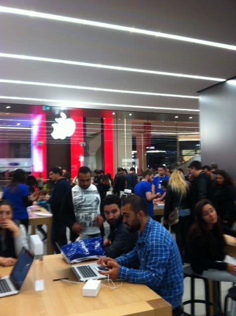 image 9 - Apple Store Akasya A&ccedil;ıldı