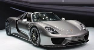 4 Dubai Polisi Porsche Araba Kullanıyor 310x165 - Dubai Polisi Porsche Araba Kullanıyor